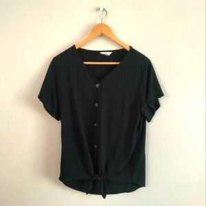 NWOT Women's Weatherproof Vintage Black Tie Front Button Up Top, Size M